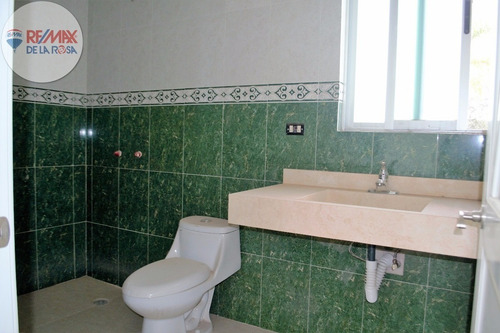 Imagen 13 de 16 de Renta En Conjunto De 10 Casas En Fracc Residencial Privado La Martinica - (2)