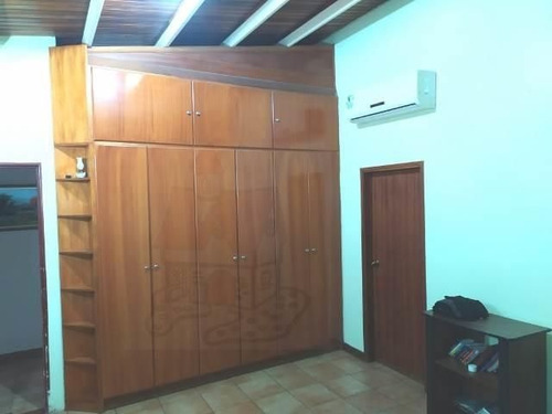 Imagen 9 de 14 de Casa En Venta Ubicada Al Este De Barquisimeto