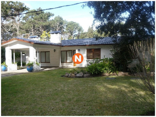 Casa En Venta Y Alquiler, San Rafael, Punta Del Este, 3 Dormitorios.- Ref: 206510