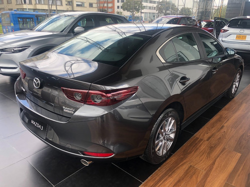 Imagen 4 de 11 de Mazda 3 Prime At 2022