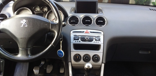 Peugeot 408 Allure Hdi Con Navegador