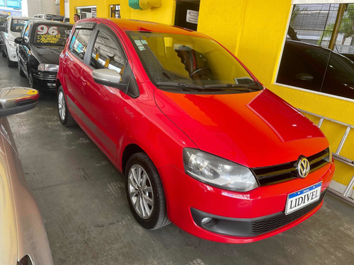 Imagem 2 de 5 de Volkswagen Fox 2014 1.6 Vht Rock In Rio Total Flex 5p