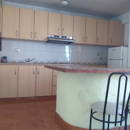 Imagen 11 de 12 de Se Alquila Binito Apartamento