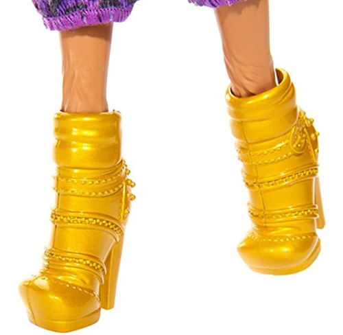 Imagen 5 de 7 de Muñecas Monster High Firma Look Core Clawdeen Wolf muñeca