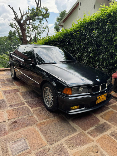 BMW Serie 3 2.5 325i E36