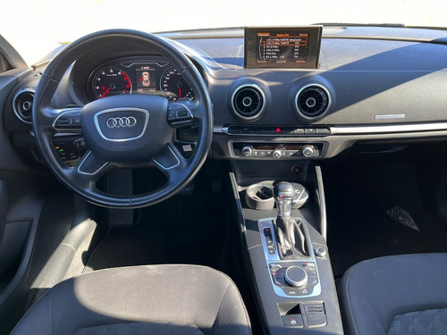Imagen 9 de 17 de Audi A3 Sedan 1.4 At