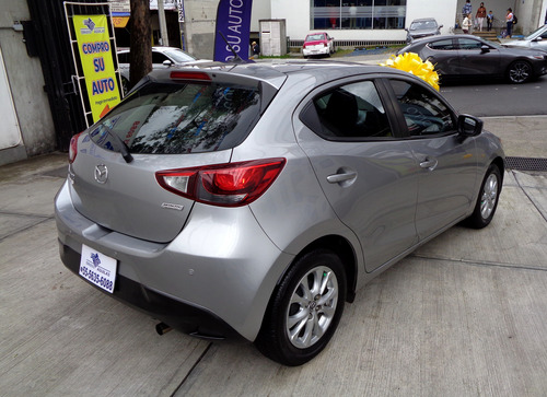 Mazda Mazda 2 1.5 I Touring At