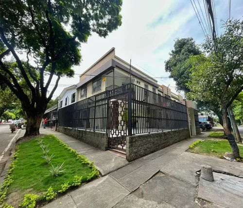 Venta De Edificio Para Inversión Barrio La Flora Zona Norte