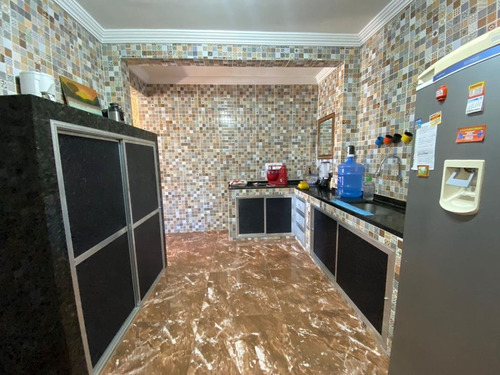 Imagem 10 de 18 de Casa Com Terreno De 500m Tamoios!