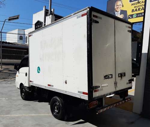 Imagem 18 de 24 de Hyundai Hr 2.5 Diesel
