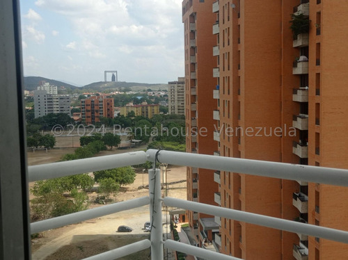 $%& Kn Apartamento En Venta Hermoso Espectacular Amplio Ideal Para Toda La Familia Con Una Excelente Ubicacion Al Este De La Ciudad Barquisimeto Kenlimar Nieto 24-15446 $%&