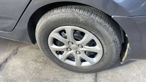 Imagen 9 de 19 de Hyundai Accent Gl