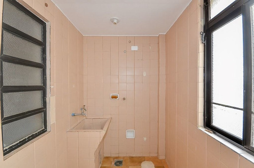 Imagem 23 de 30 de Apartamento C/ 3 Quartos, Desocupado, 139 M² Total, R$ 400.000 - Mercês - Curitiba/pr - Ap0688