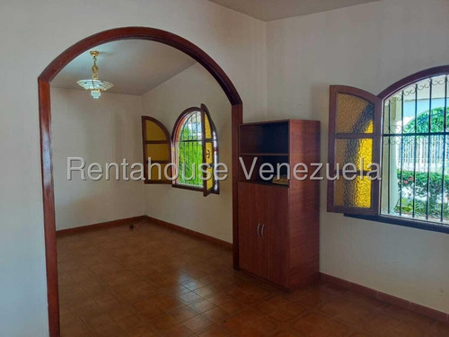 Mepm Casa En Venta El Orticeño 25-8739