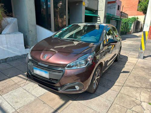 Peugeot 208 1.6 In Concert