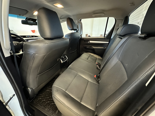 Toyota Hilux Pick-Up 2.8 Cd Srx 204Cv 4X4 At