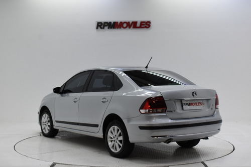 Volkswagen Polo Comfortline Tiptronic 2017 Rpm Moviles