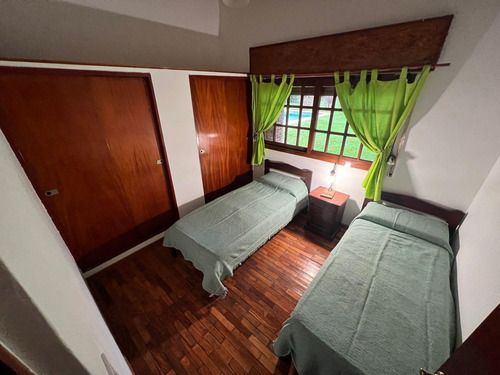 Casa En Venta - 3 Dormitorios 4 Baños - Cochera - 1.500mts2 - General Rodríguez