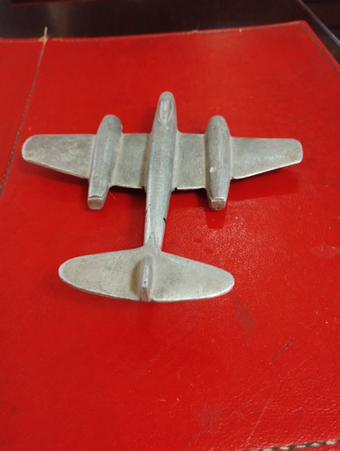 Antiguo Avion De Juguete A Escala Aluminio Gloster Meteor Aluminio (Usado)