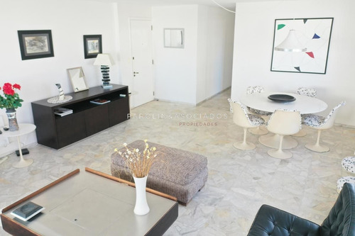 Imagen 7 de 14 de Venta De Apartamento De 3 Dormitorios En Edificio Fontaine