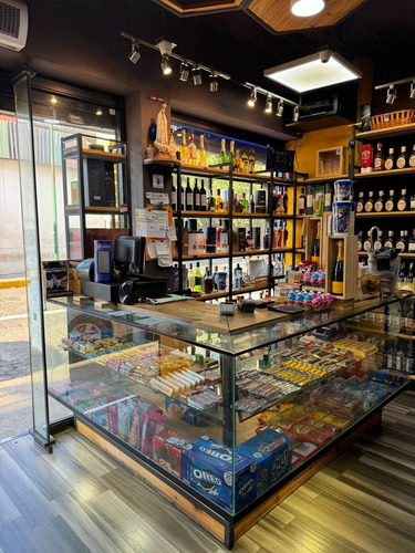 Venta Licoreria Bodegon Zona Alto Trafico Chacao. Yy