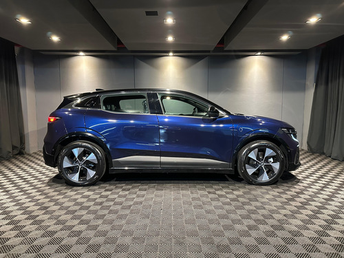 Renault Megane E-Tech 0.0 100% Electric