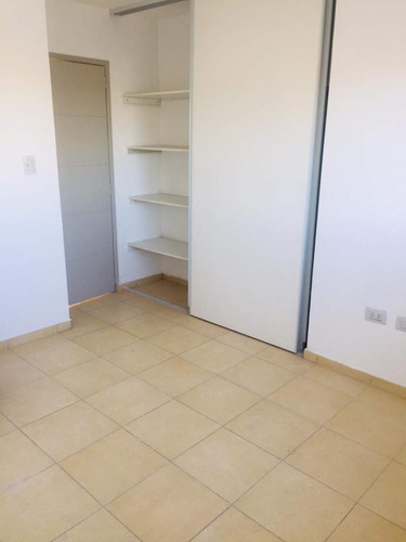 Imagen 13 de 21 de Alquilo Departamento Un Dormitorio -asadores-alto Alberdi Av. Colon 2429