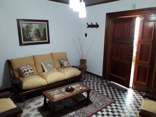 Imagen 10 de 22 de Excelente Casa 5 Ambientes