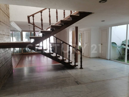 Casa En Venta En Parque San Andrés Coyoacán Cdmx