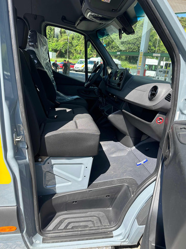 Sprinter 417 Extra Longa 28 Lugares