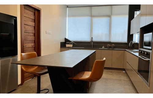 Departamento En Venta En Via Atlixcayotl Torre Helea