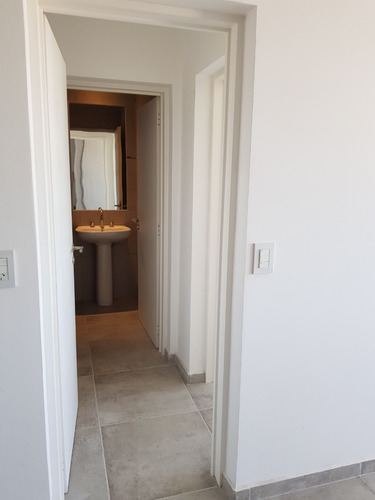 Imagen 3 de 14 de Departamento Neuquén Capital Venta Permuta X Mayor Ó Terreno