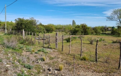 Chacra De Media Hectárea, La Calera , Trevelin.