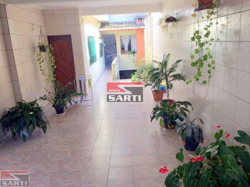 Imagem 1 de 15 de Casa Térrea, Espaçosa, Com Espaço Para Lazer - St16254