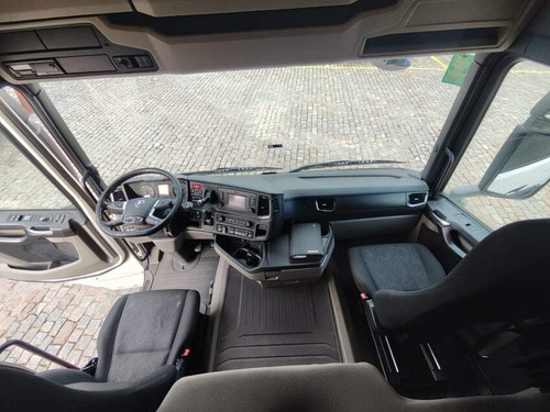 Scania R 450 A6x2 2021