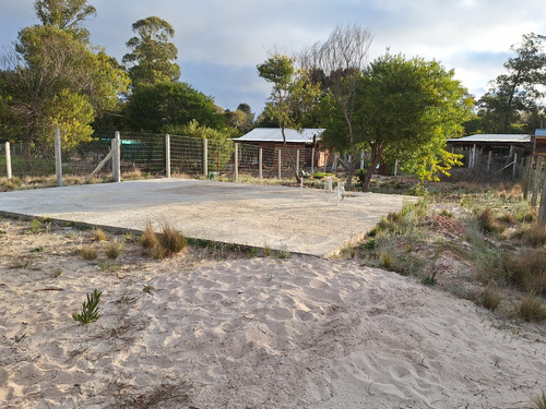 Leer Bien Vendo Terreno Por Derechos Posesorios En Balneario Argentino De 400 Metros Con Mejoras