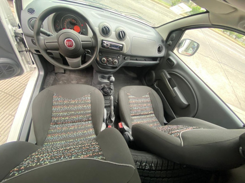 Imagen 4 de 11 de Fiat Fiorino 2021