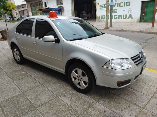 Volkswagen Bora 2.0 Trendline $500.000 Y Cuotas