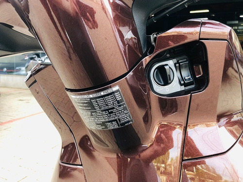 Imagem 7 de 14 de Honda Sh 300 I