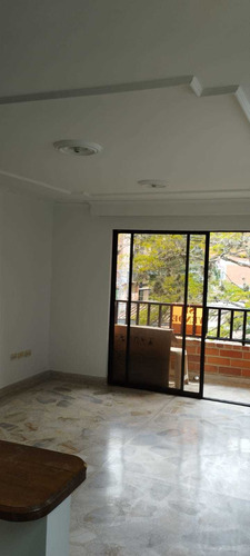 Imagen 2 de 10 de Apartamento Laureles Nogal, Piso 4 Sin Ascensor