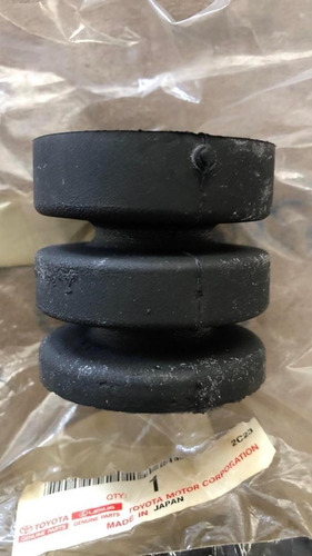 Buje Cabina Soporte Hule Del Toyota Fj 2014 52202-35090