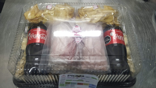 Imagen 2 de 8 de Picada A Domicilio C/coca Cola + Tabla Regalo - (p/2)