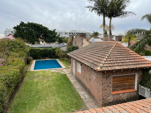 Casa Excelente Ubicacion Y Lote De 500 M2. Lomas San Isidro