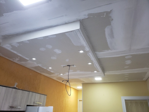 Imagem 3 de 5 de Instalação De Forros E Paredes Em Drywall