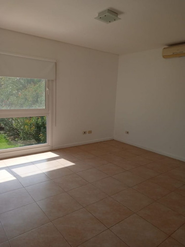 Alquiler Casa 5 Ambientes Santa Ana
