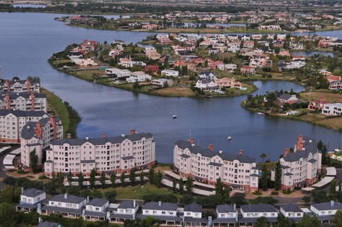 Imagen 5 de 15 de Lote Al Agua En Venta En Barrio Los Castores, Nordelta.