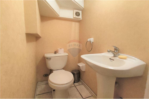 Imagen 7 de 19 de Casa En Venta 4 Dormitorios, Peñalolén
