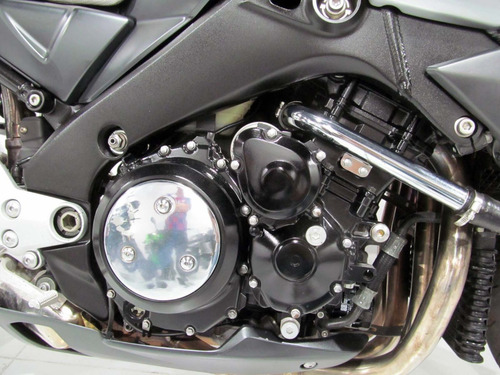 Suzuki B-king 2012 Cinza