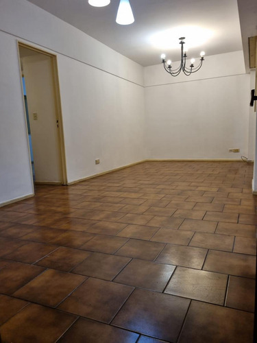 Departamento En Venta 3 Ambientes San Telmo Impecable Estado