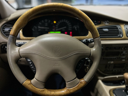 Jaguar S-type V8 4.0 2000